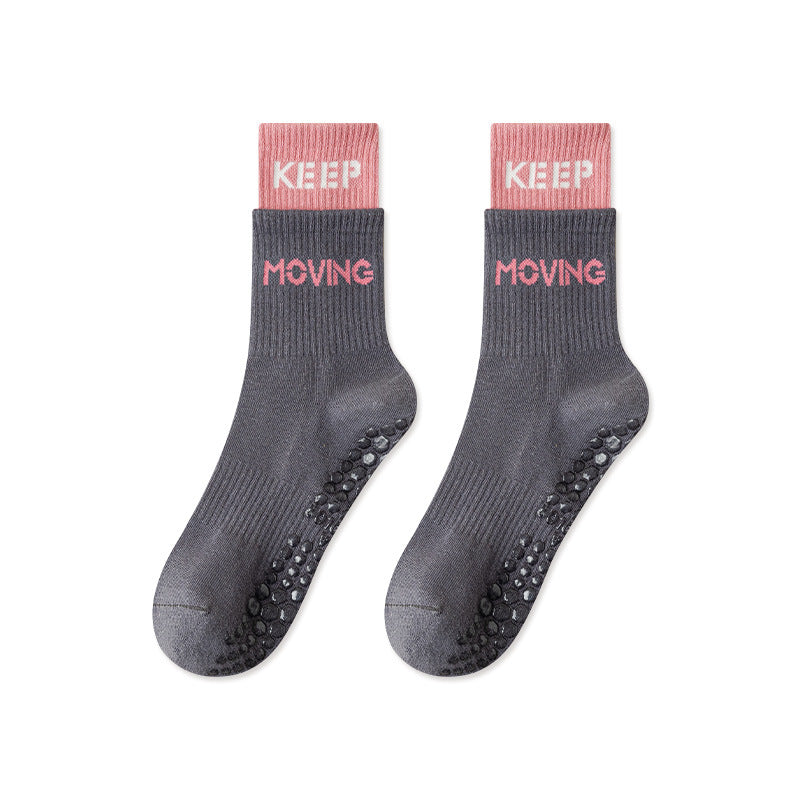 pilate grip socks, reformer pilates socks,best pilates socks, yoga gripsocks, studio socks, fitness socks, gym socks, workout socks, and barre socks, gripsocks in Canada, gripsocks in USA, Australia gripsocks