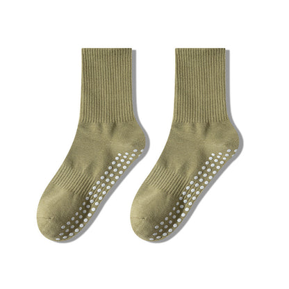 pilate grip socks, reformer pilates socks,best pilates socks, yoga gripsocks, studio socks, fitness socks, gym socks, workout socks, and barre socks, gripsocks in Canada, gripsocks in USA, Australia gripsocks